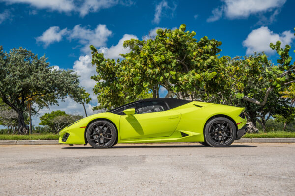 Lamborghini Huracan Spyder