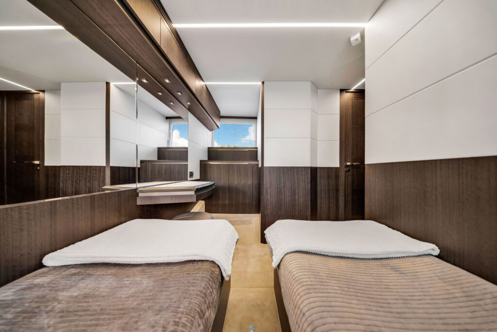 68 foot Galeon master stateroom