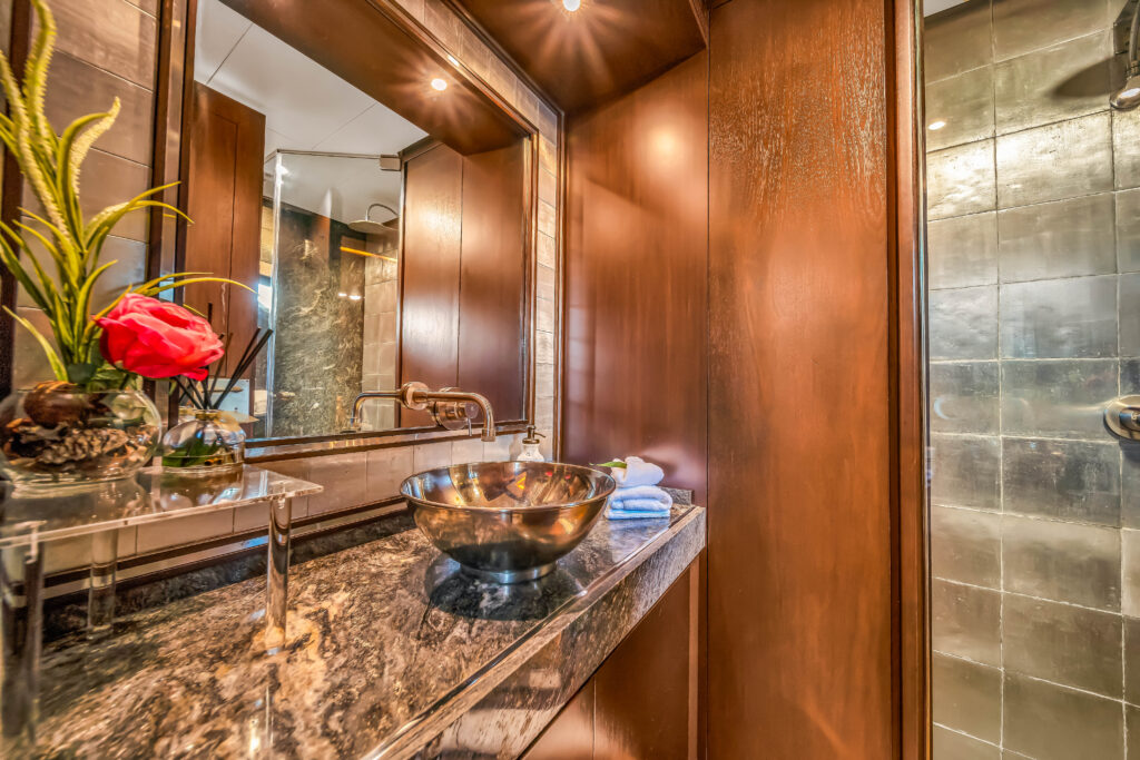 Master bathroom 116 Azimut yacht Miami