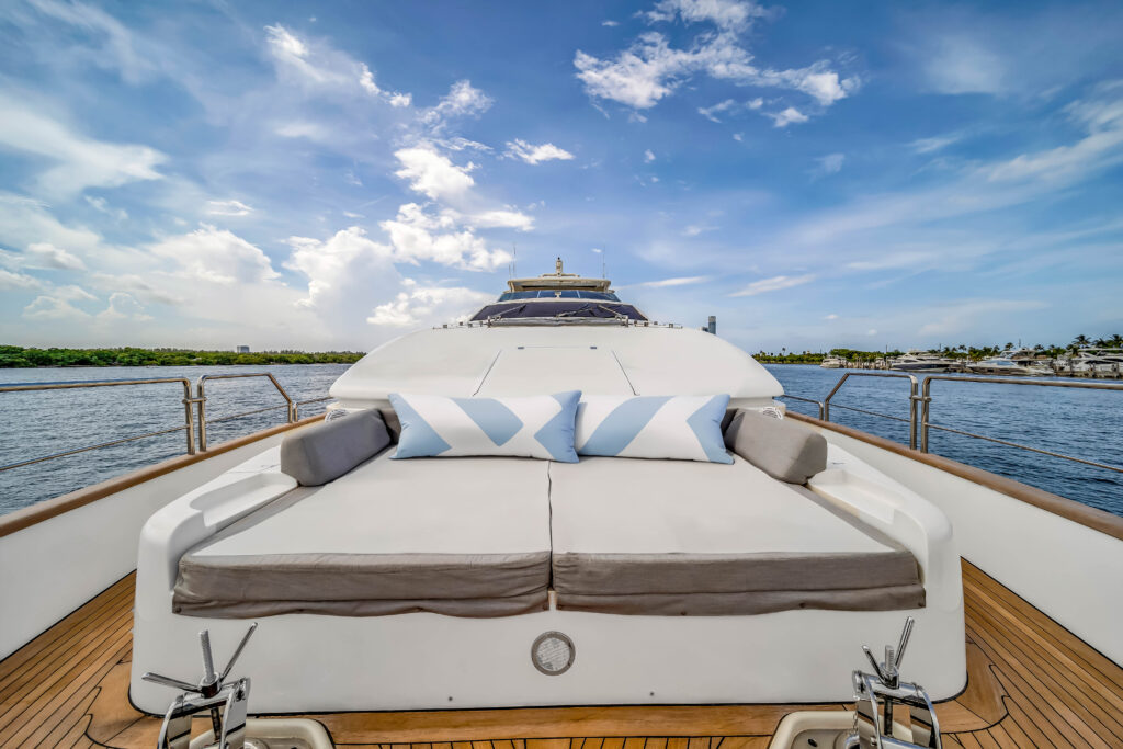 116 Azimut mega yacht exterior deck