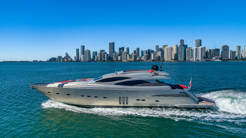 90′ Pershing
