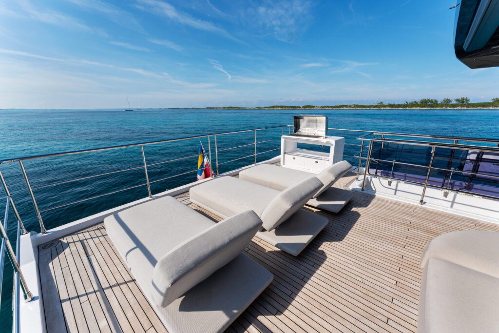 Spacious open deck on 88 foot Azimut 2023 yacht charter Miami