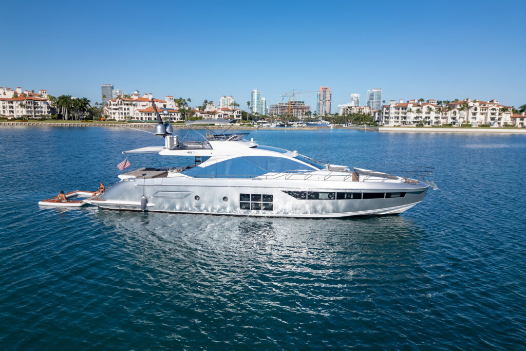 72′ Azimut 7s Yacht Miami